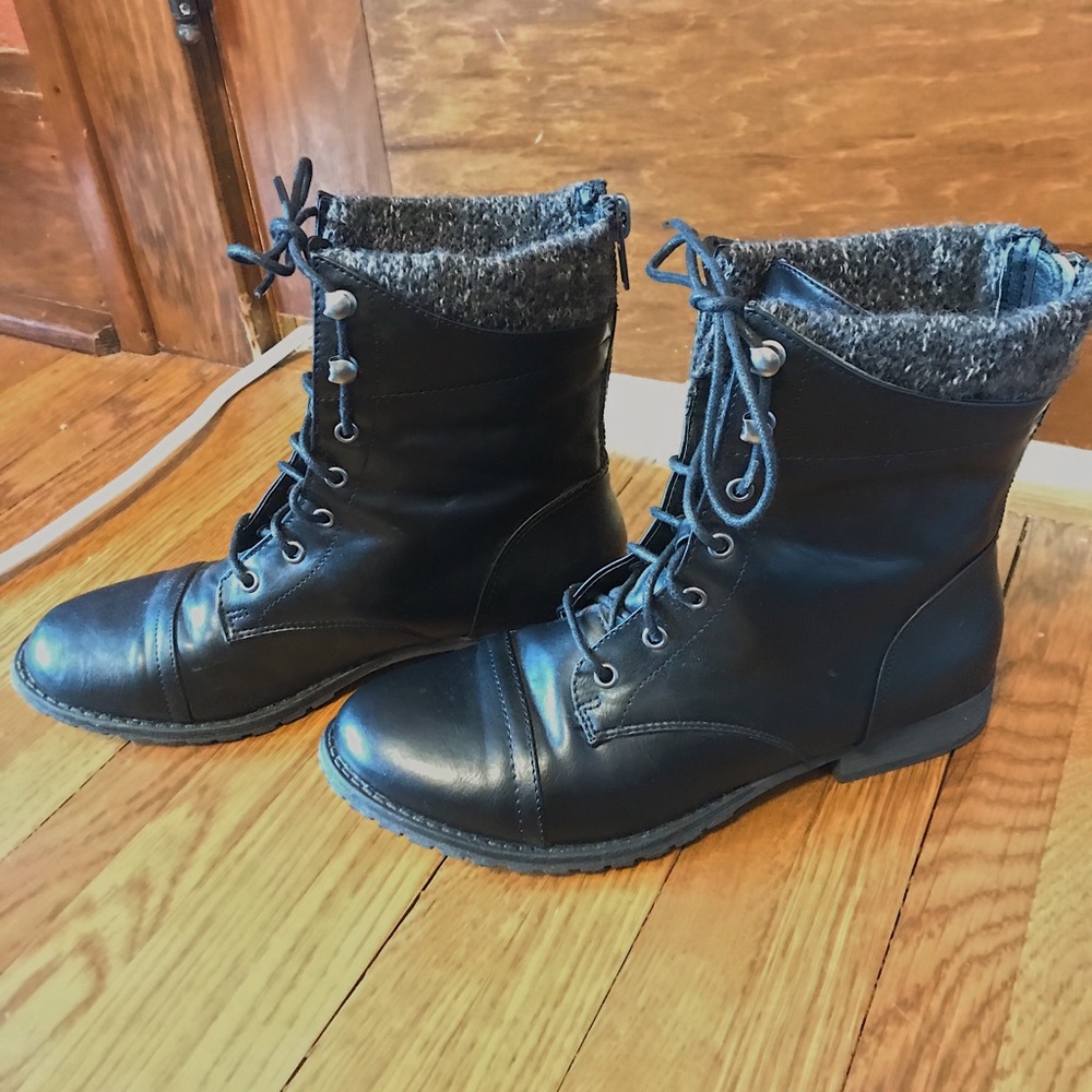 Women’s Madden Girl black combat boots size 7.5
